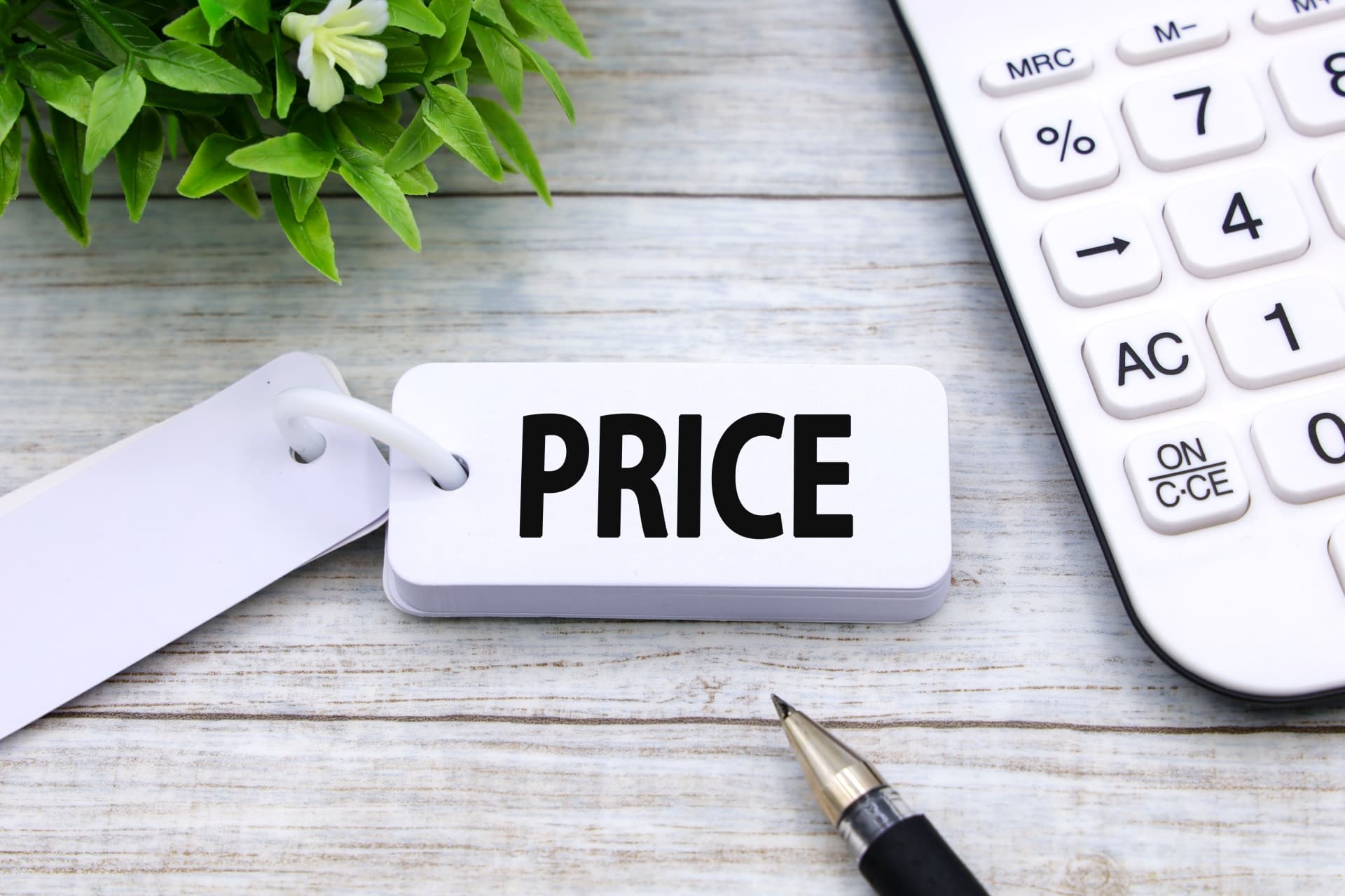 SEO対策の費用相場