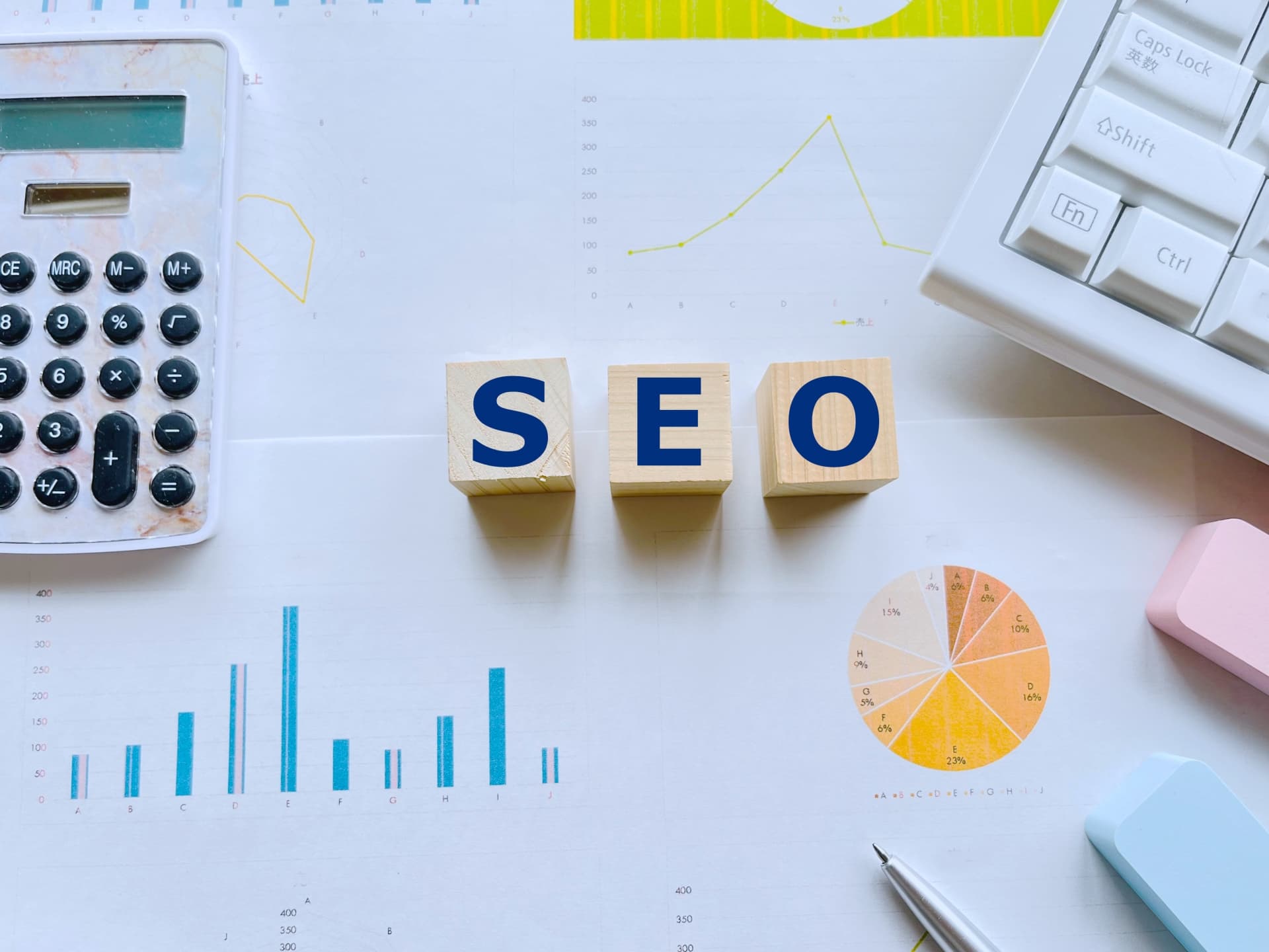 SEO対策にかかる費用は？依頼する際のメリット・注意点を解説