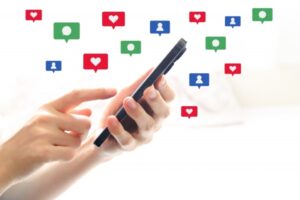 TikTokのフォロワーは買えるの?リスクや対処法を紹介