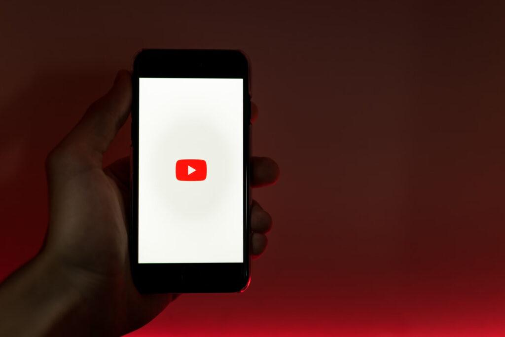 YouTube広告運用会社は具体的にどのような業務を代行してくれる?