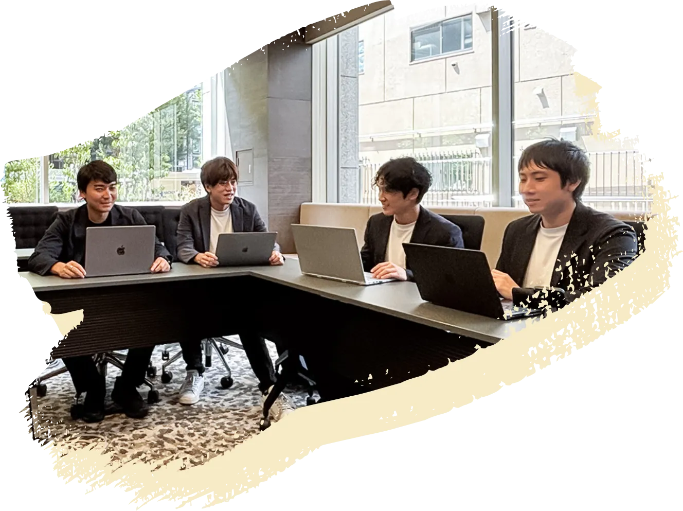 累計支援社数1,900社超のStockSunが監修！現場で即通用するためのカリキュラム