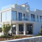 不動産会社のLINE活用術｜商談化率倍増のテクニック【不動産会社のLINE活用事例7選】